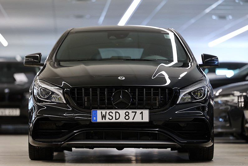 Mercedes-Benz AMG CLA 45 4M 381hk Pano H/K Skalstolar