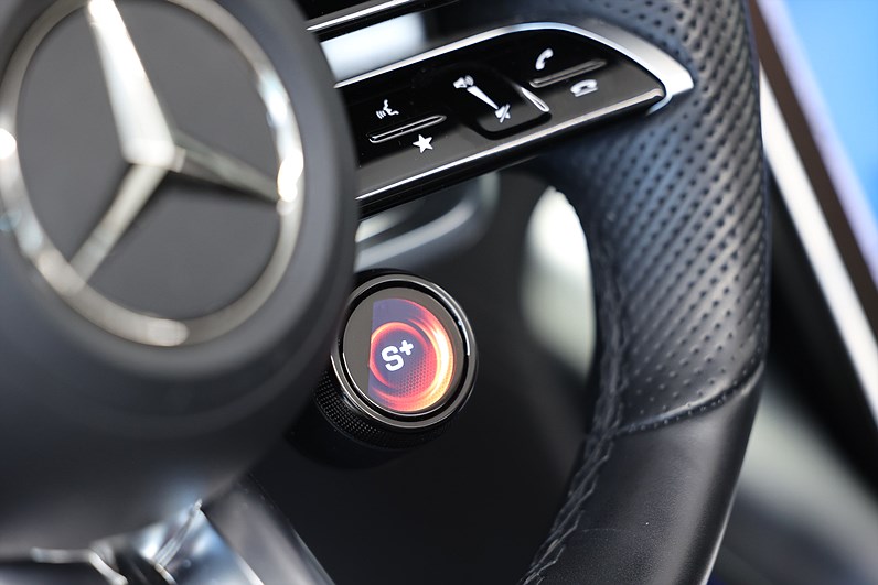 Mercedes-Benz AMG SL 63 4M+ Keramiska HUD Dynamic Plus
