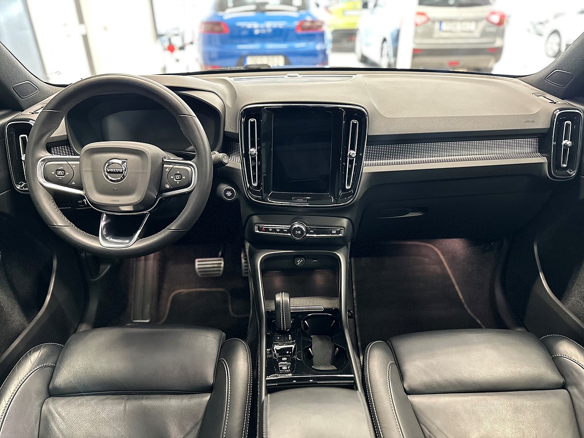 Volvo XC40 – bild 13