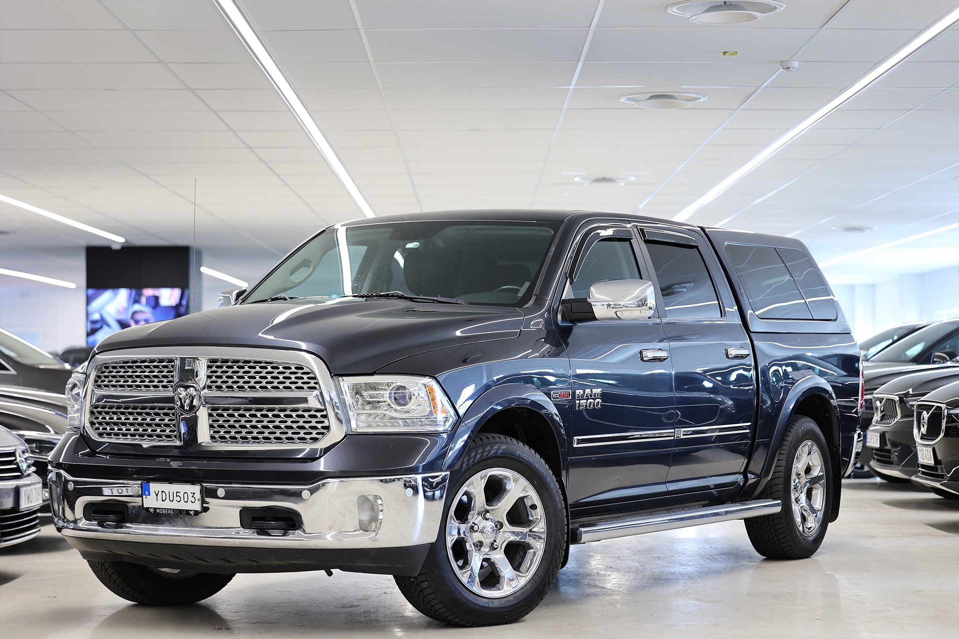 Dodge RAM 1500 3.0 V6 EcoDiesel Laramie Kåpa Frontbåge Drag LEASBAR