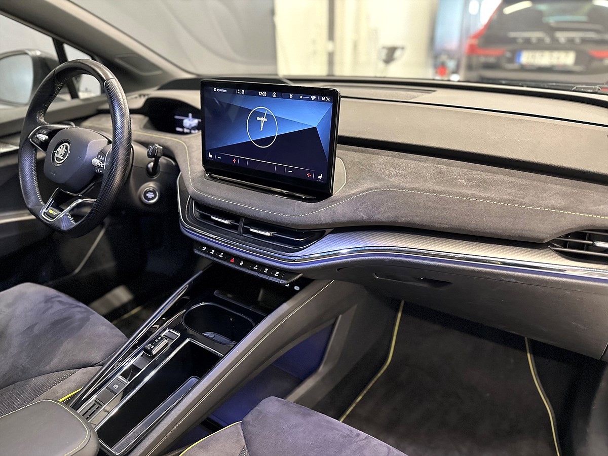 Škoda Enyaq – bild 12