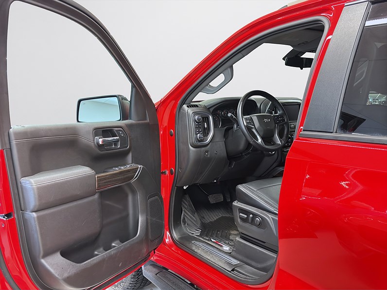 Chevrolet Silverado 1500 Trail Boss LTD 5.3L V8 BakFlip Årsskatt 1878kr