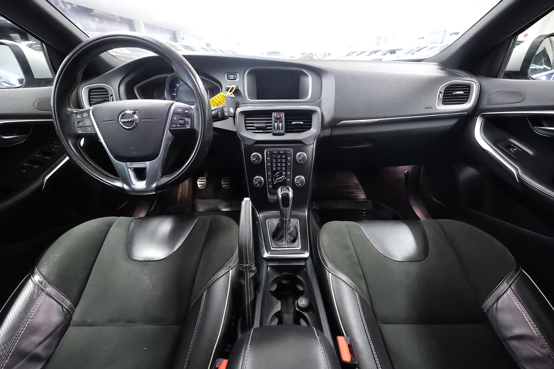 Volvo V40 D2 120hk R-Design Värmare PDC