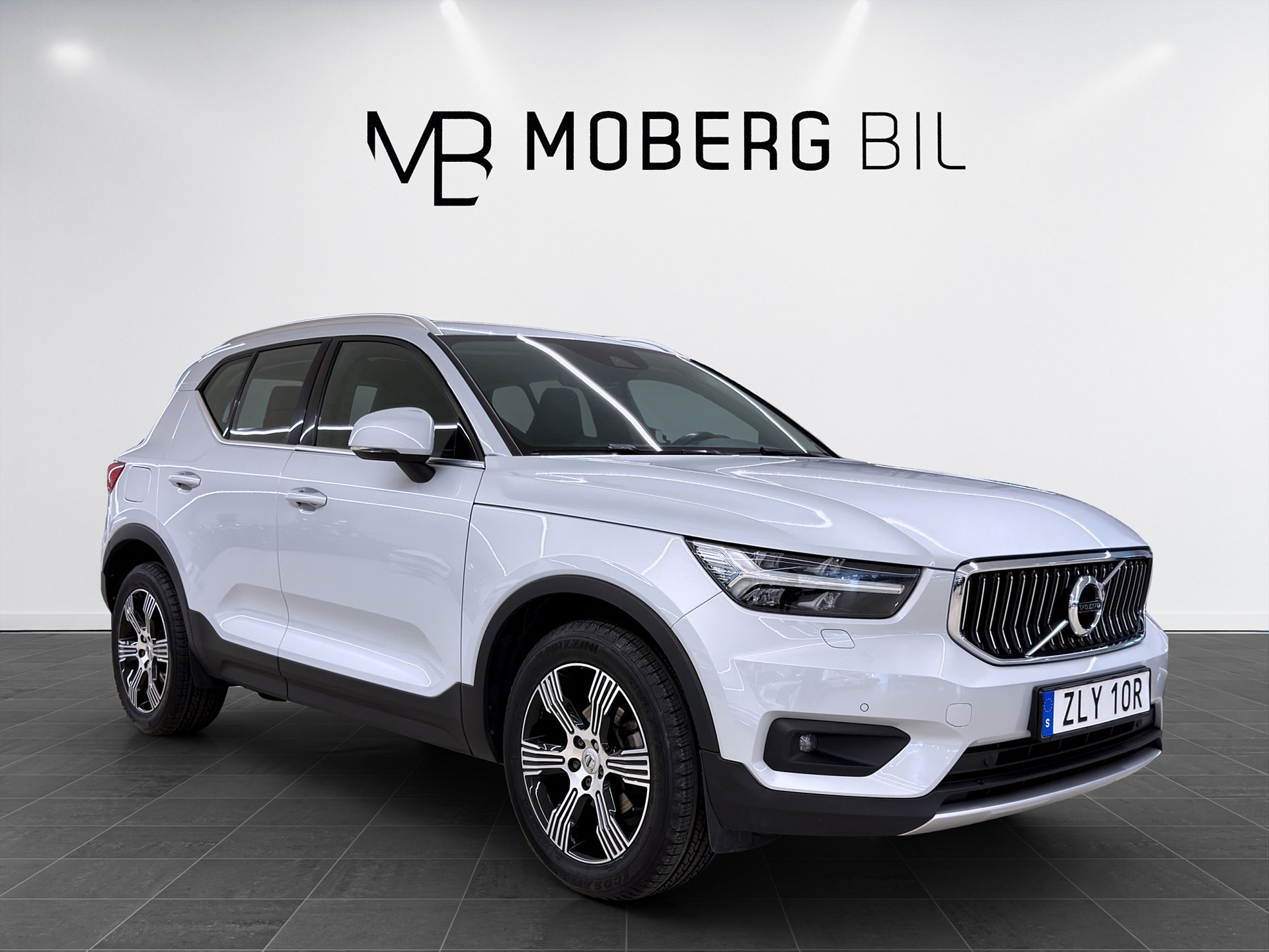 Volvo XC40 D3 150hk Inscription Navi Keyless Värmare B-Kamera