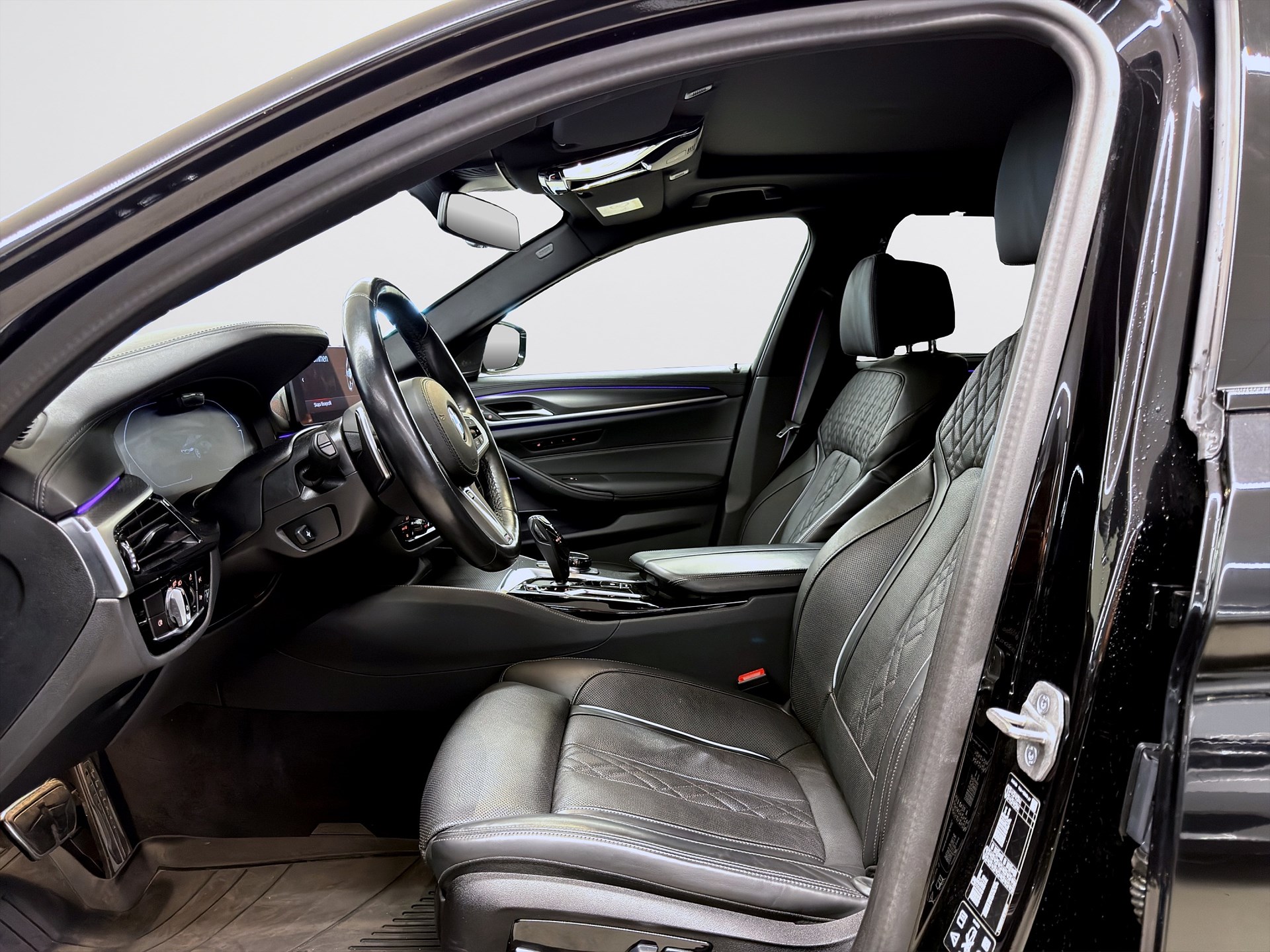 BMW 540d xDrive Touring 340hk M Sport Pano HUD H/K Nappa