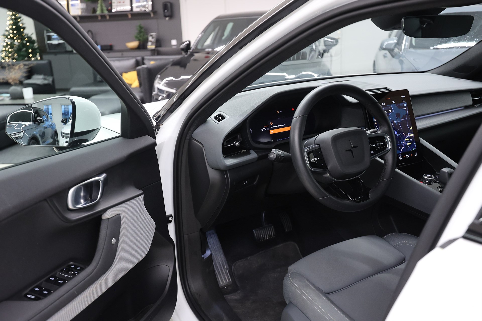 Polestar 2 Long Range Dual Motor 408hk *Hjulkampanj!* Plus H/K Värmare Pano MOMS