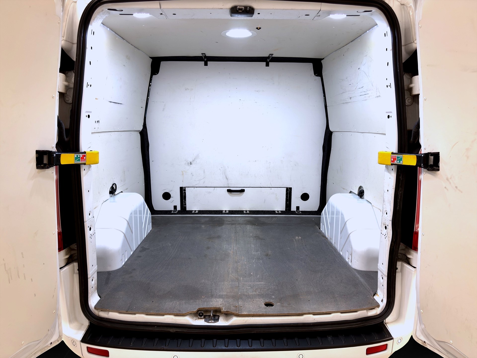 Ford Transit Custom 290 2.0 185hk Crewvan L2 Drag B-Kamera