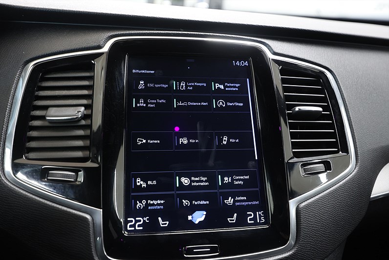 Volvo XC90 D5 AWD 235hk *Hjulkampanj!* R-Design Luft 7-Sits Drag