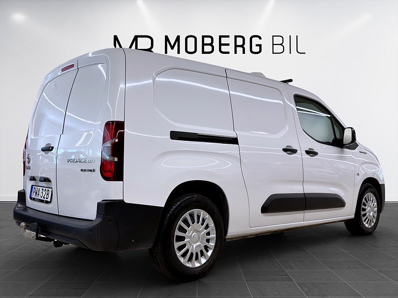 Toyota ProAce City Electric 50 kWh 136hk Helg på Moberg! V-inrett Drag Navi