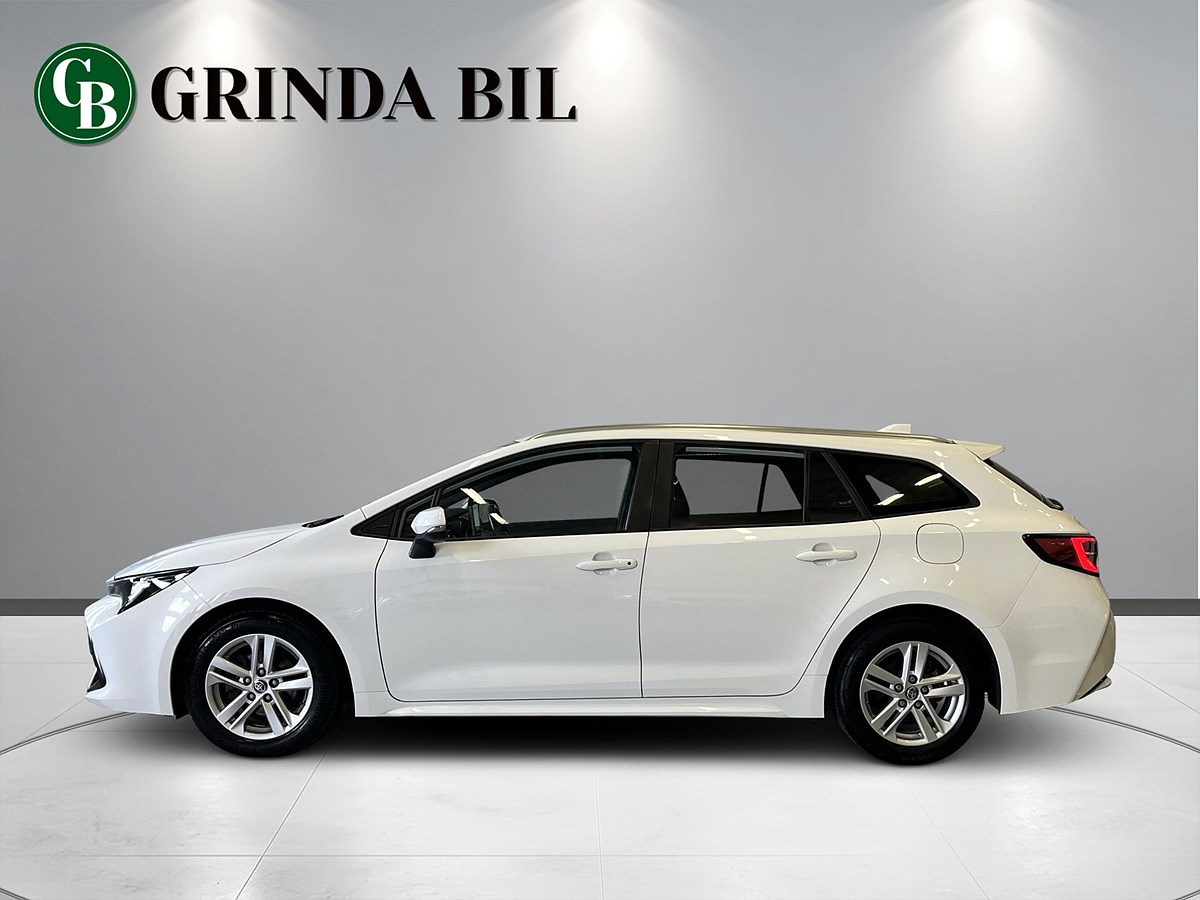 Toyota Corolla Touring Sports Hybrid e-CVT, 122hk, 2022