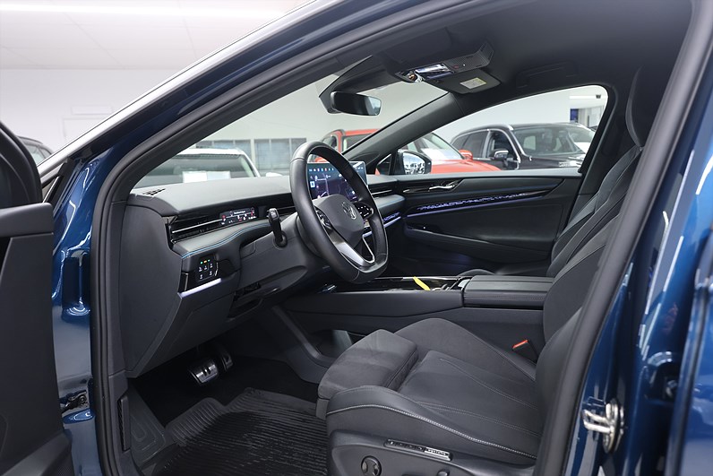 Volkswagen ID.7 Pro 286hk HUD 360 Massage Navi