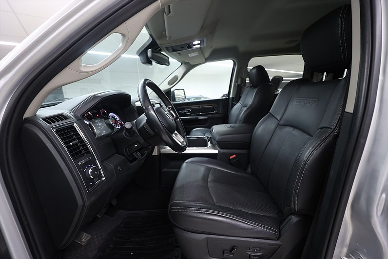 Dodge RAM 5.7 V8 4WD 401hk *Hjulkampanj!* Laramie RamBox MOMS