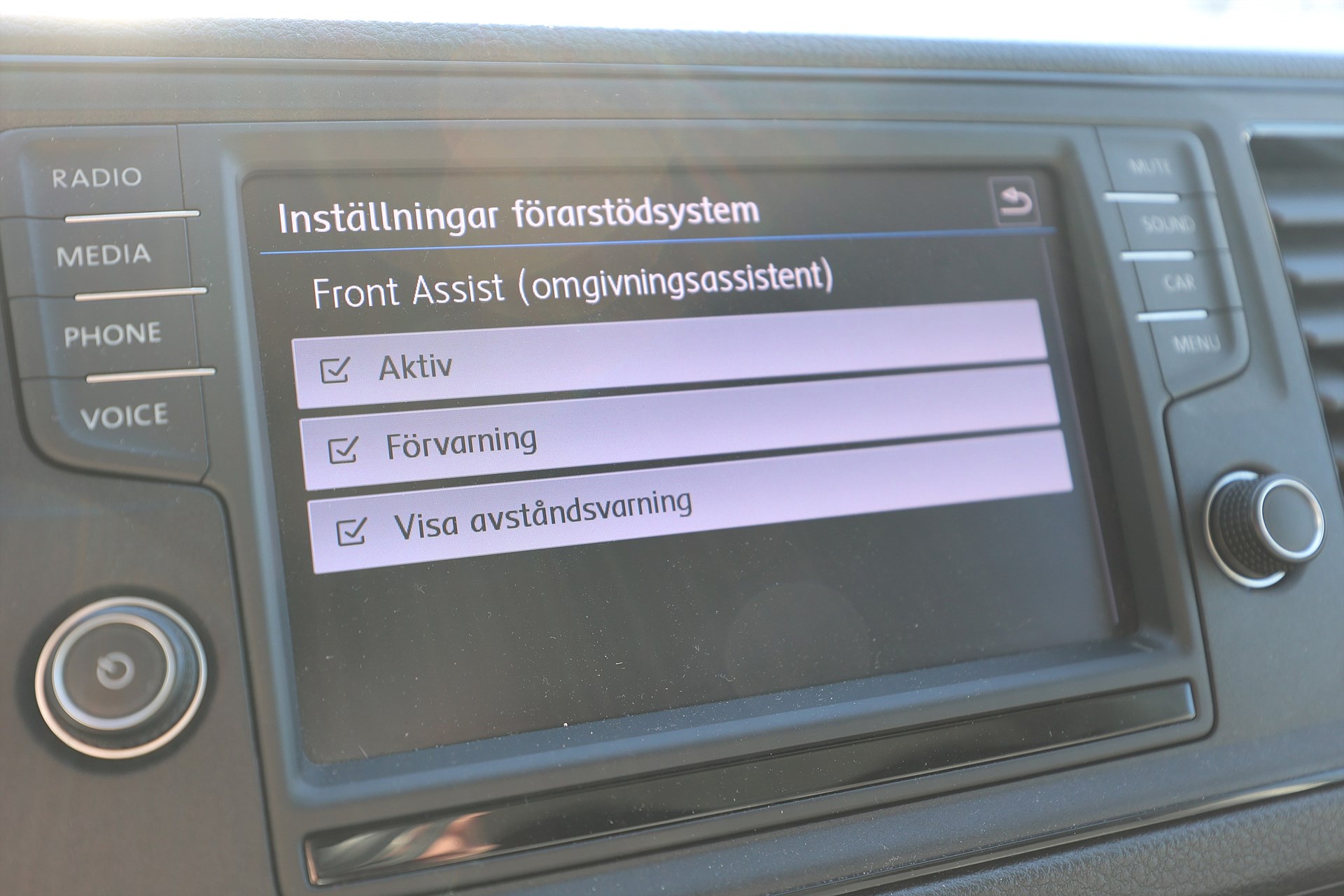 Volkswagen Crafter 35 2.0 TDI 140hk Climatic CarPlay Drag B-kamera