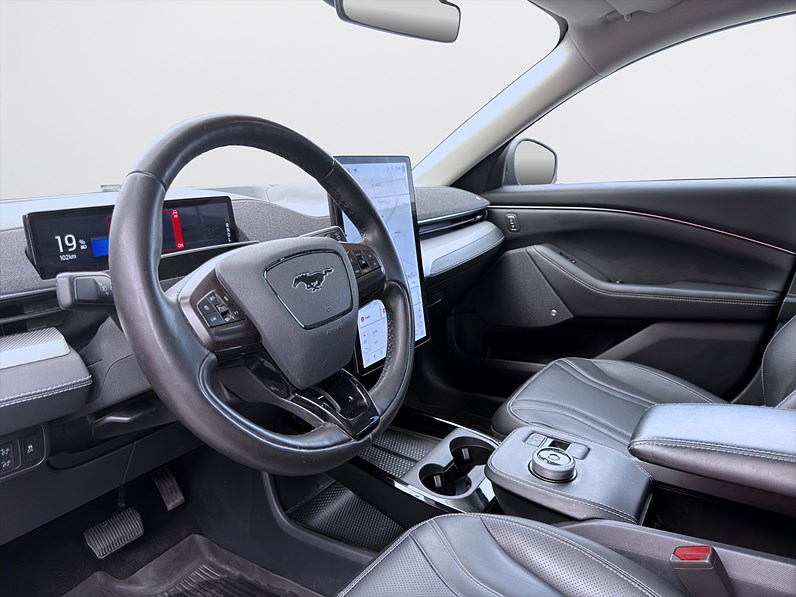 Ford Mustang Mach-E Long Range 294hk B&O 360 Pano Läder Navi
