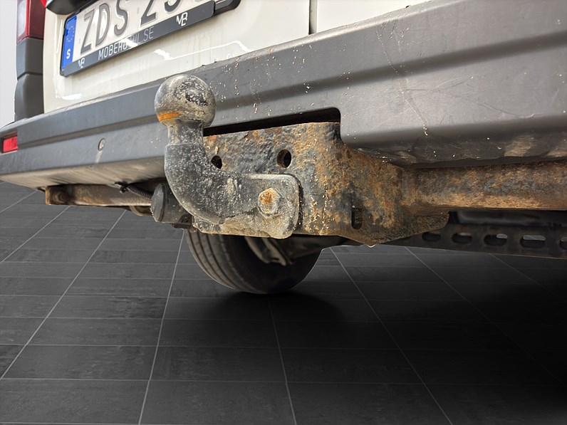 Renault Trafic 120hk Helg på Moberg! L2 Drag Värmare PDC