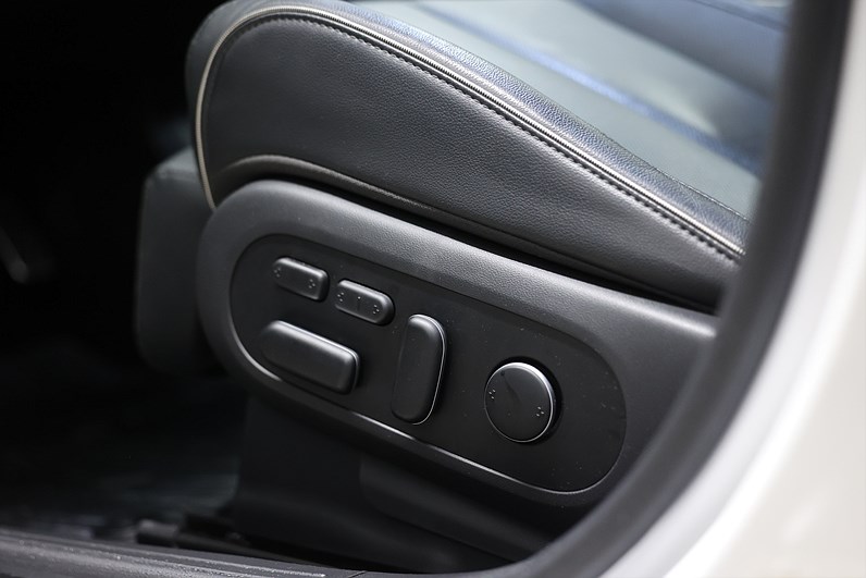 Hyundai Ioniq 5 AWD 325hk *Hjulkampanj!* Advanced Bose 360