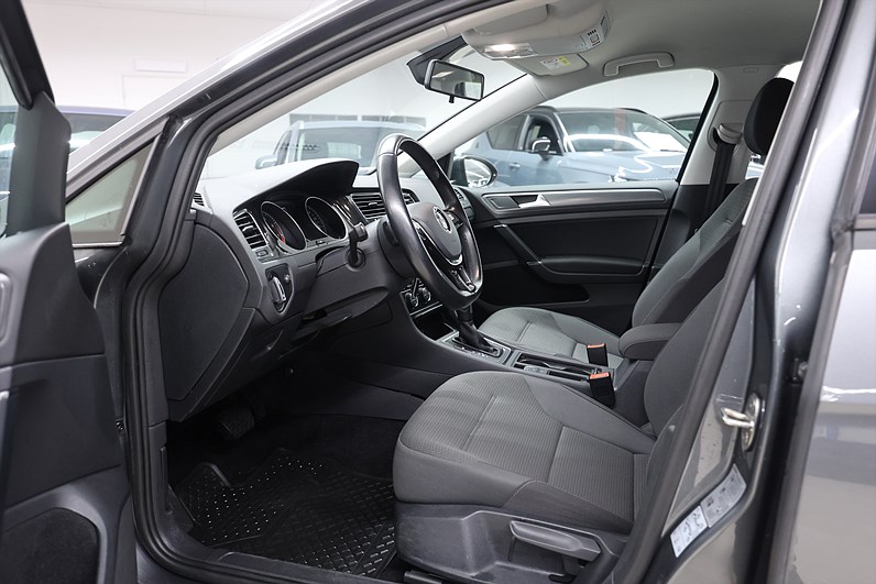 Volkswagen Golf Sportcombi 1.5 TSI 150hk B-kamera