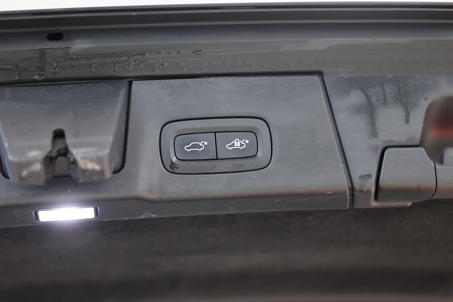 Volvo V90 T8 Twin Engine 392hk Inscription Läder HUD H/K 360 Drag