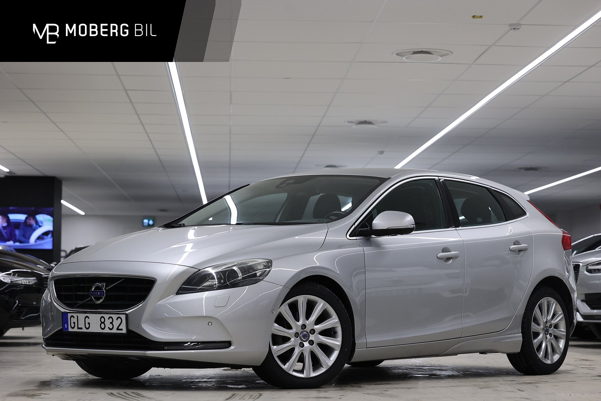 Volvo V40 D2 115hk *Hjulkampanj!* Summum Värmare Kamera