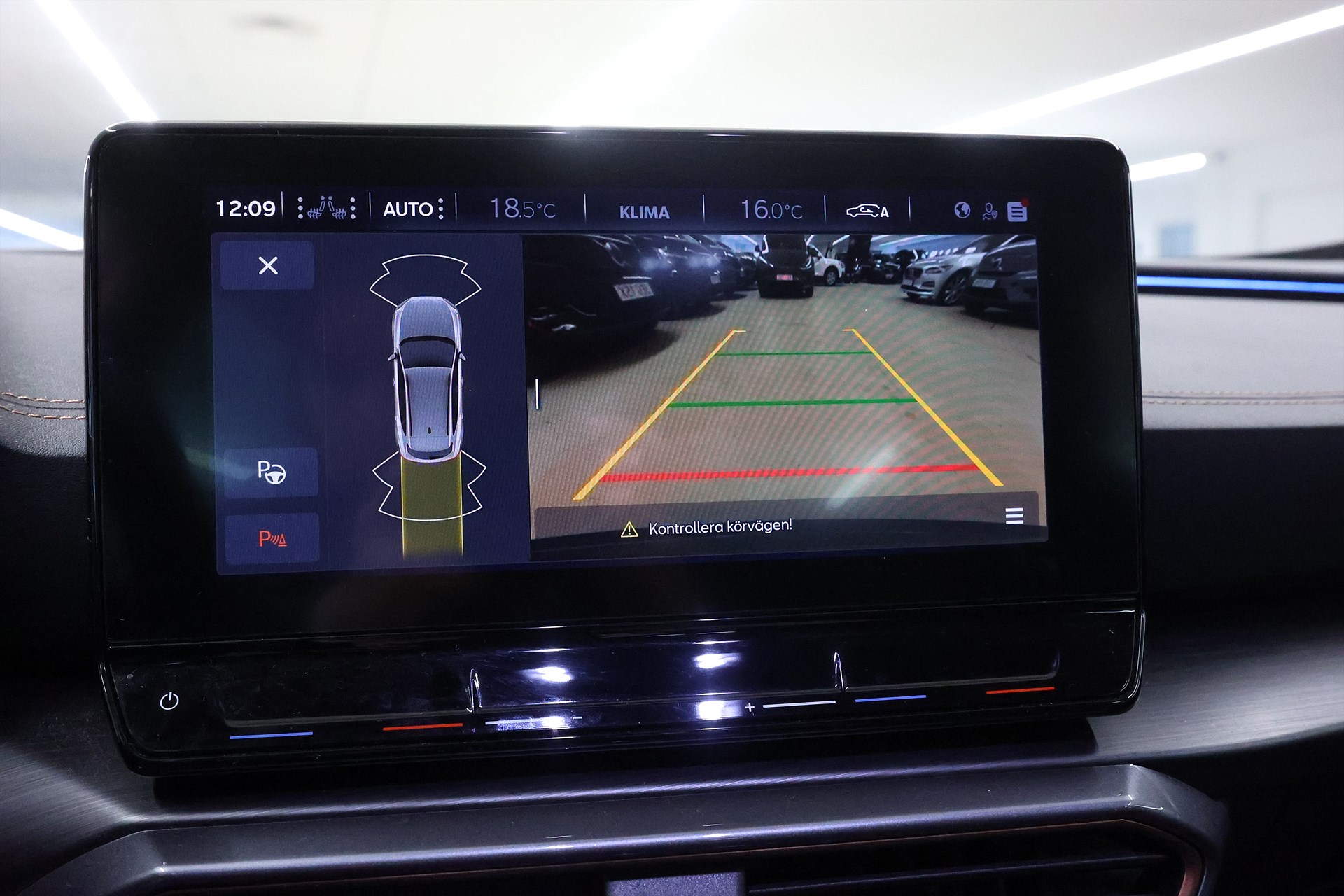 CUPRA Formentor 1.5 TSI DSG 150hk B-kamera Keyless CarPlay PDC