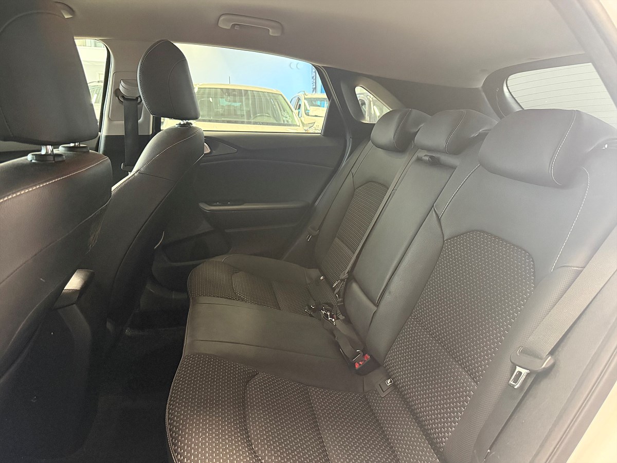 Kia Ceed – bild 14