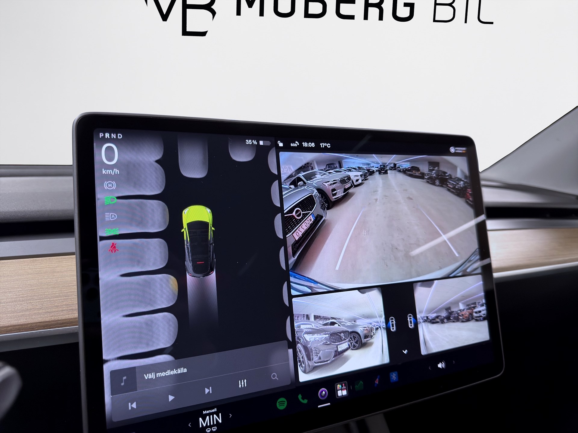 Tesla Model Y Long Range 514hk Helg på Moberg! Pano Läder B-Kamera