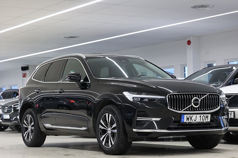 Volvo XC60 Recharge T6 AWD 350hk *Hjulkampanj!* Core Drag