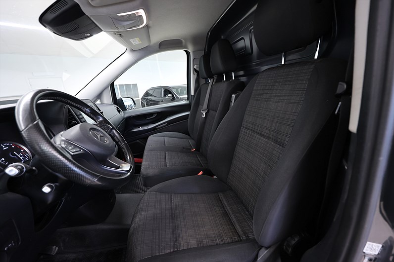 Mercedes-Benz Vito 116 4x4 163hk Lång B-kamera Drag