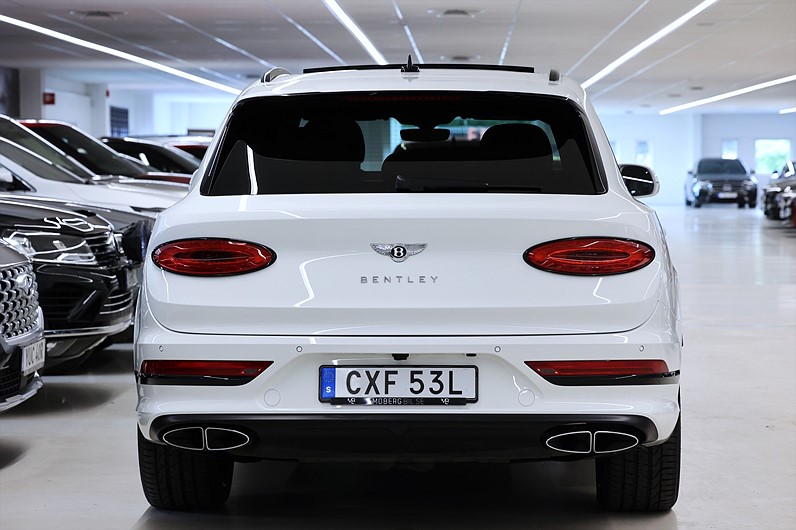Bentley Bentayga Hybrid Blackline Naim Mulliner Pano