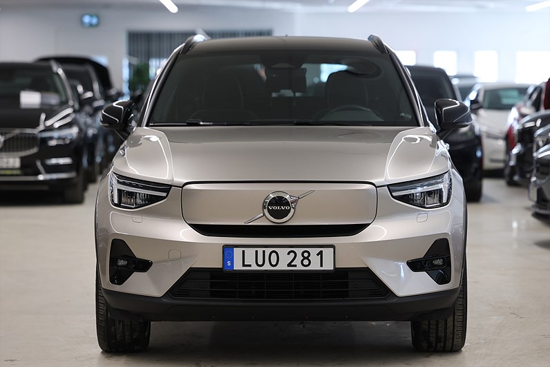 Volvo XC40 Recharge Single Motor 231hk Plus Keyless B-kamera Drag