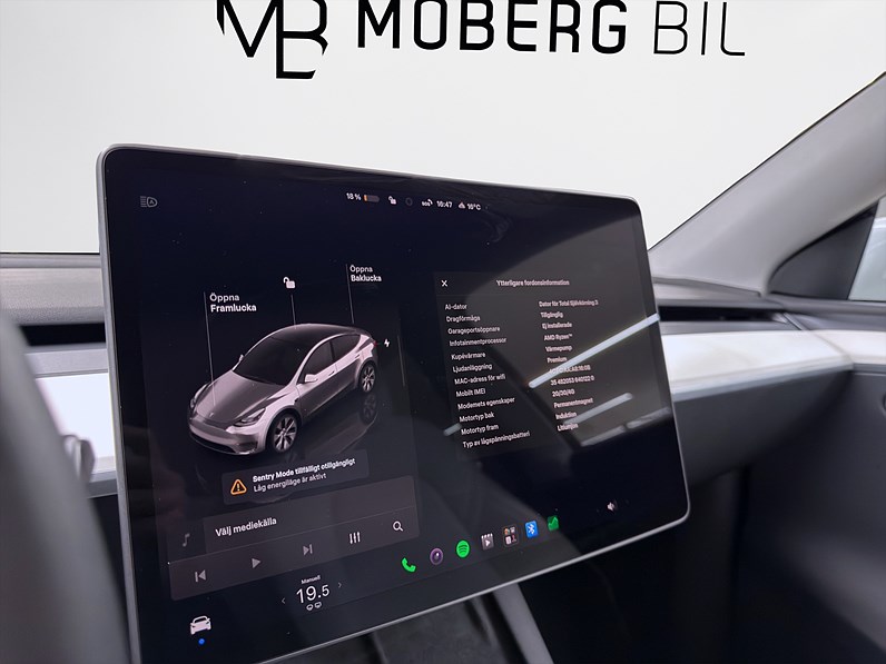 Tesla Model Y Long Range 514hk Pano Drag B-Kamera Läder MOMS
