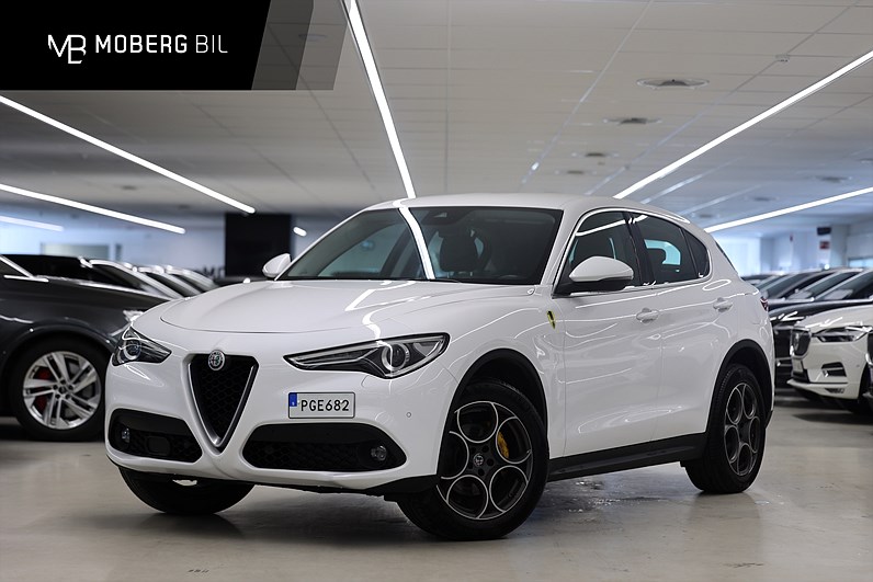 Alfa Romeo Stelvio 2.2 D 210hk AWD Super Keyless B-Kamera Drag