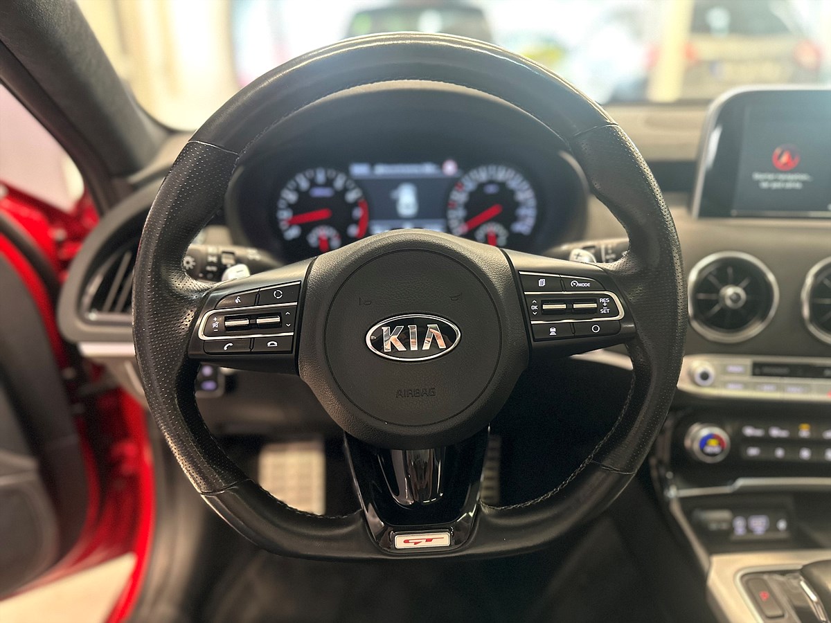 Kia Stinger – bild 18