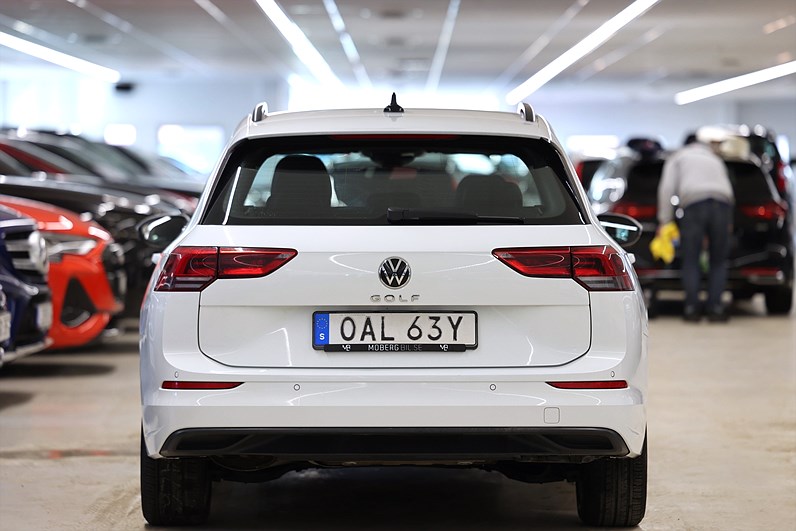 Volkswagen Golf Sportscombi 2.0 TDI 116hk Cockpit Värmare  MOMS