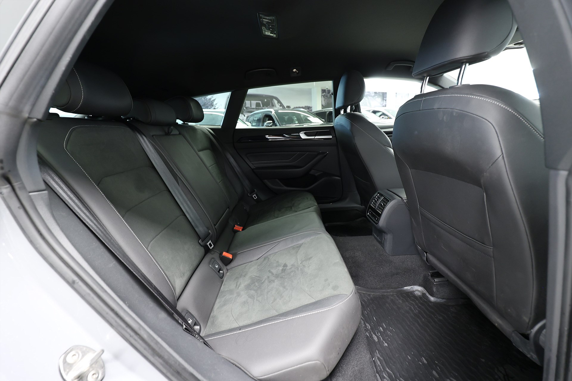 Volkswagen Arteon Ehybrid SB 218hk R-Line B-kamera