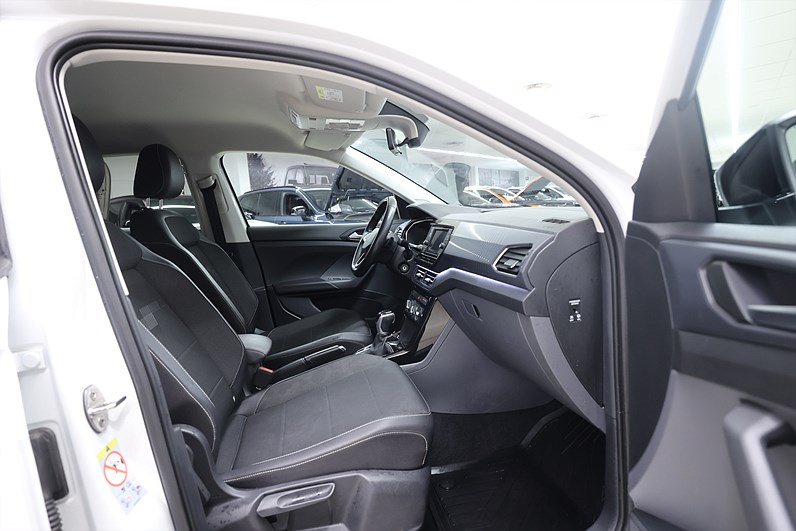 Volkswagen T-Cross 1.0 TSI 116hk GT LED Adapt Farth