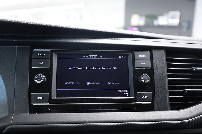 Volkswagen Transporter 2.0 TDI 4M Drag 3 sits Carplay B-kamera