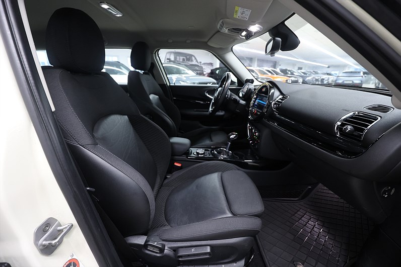 Mini Clubman Cooper SD 2.0 ALL4 190hk *Hjulkampanj!* Salt II Navi Drag