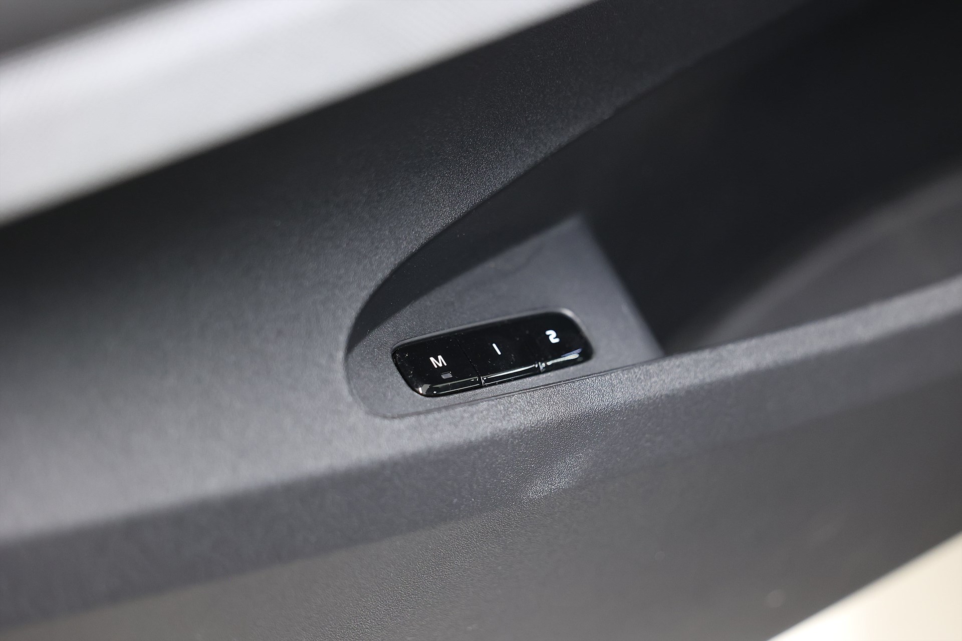 Polestar 2 Standard Range Single Motor 231hk *Hjulkampanj!* Plus H/K Pano MOMS