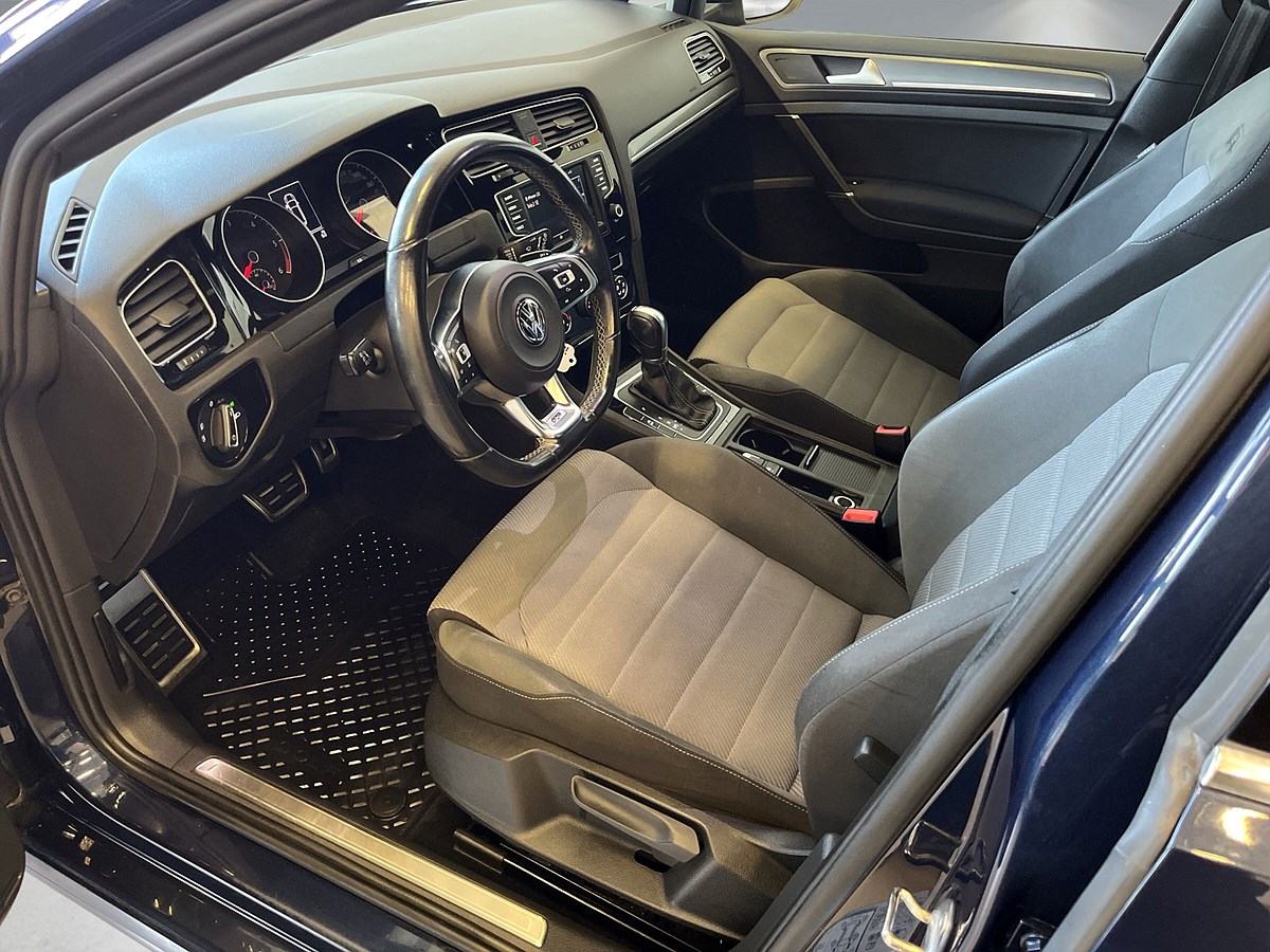 Sportscombi 2.0 TDI BMT R_LINE DRAG KAMERA VÄRMARE PDC