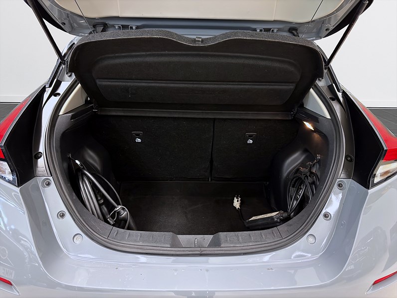 Nissan Leaf e+ 217hk 2021 Navi Keyless 360 P-Värmare