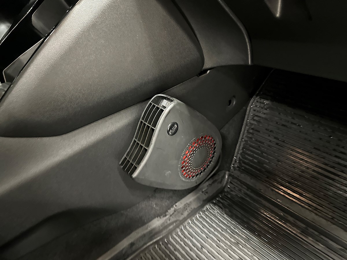 Peugeot 208 – bild 11