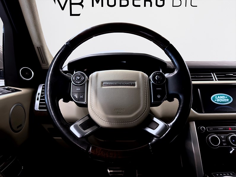 Land Rover Range Rover SDV8 Autobiography Sv-Såld Pano