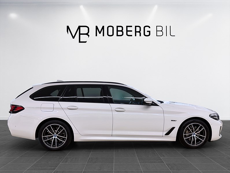 BMW 530e xDrive Touring 292hk M sport Läder B-Kamera