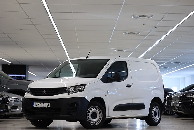 Peugeot Partner 1.5 L2 102hk V-inrett Värmare Drag MOMS