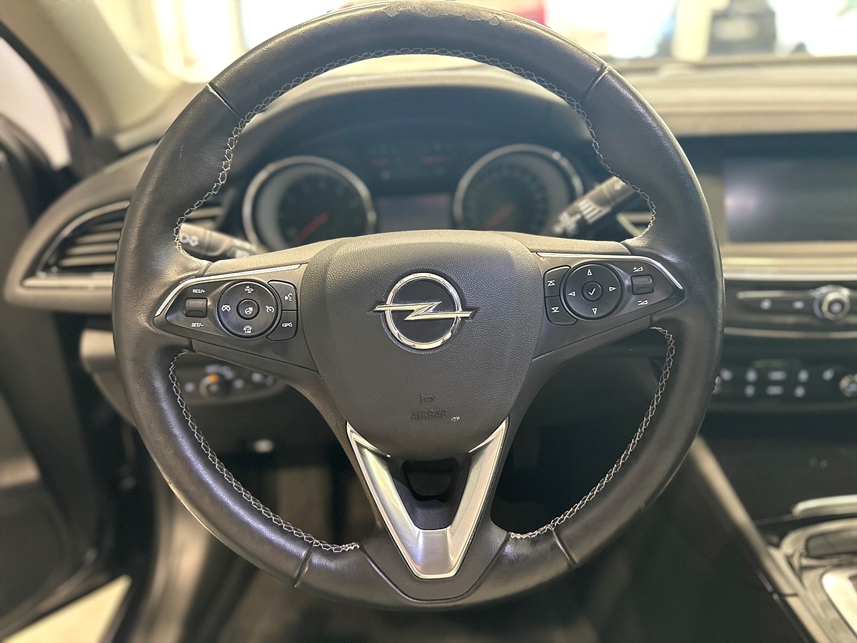 Opel Insignia – bild 12
