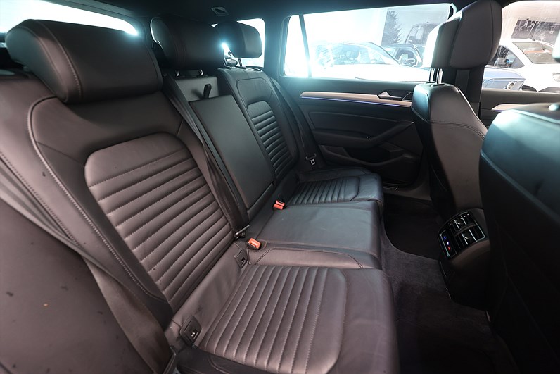 Volkswagen Passat SC GTE 1.4 TSI 218hk Nappa Nynaudio Pano