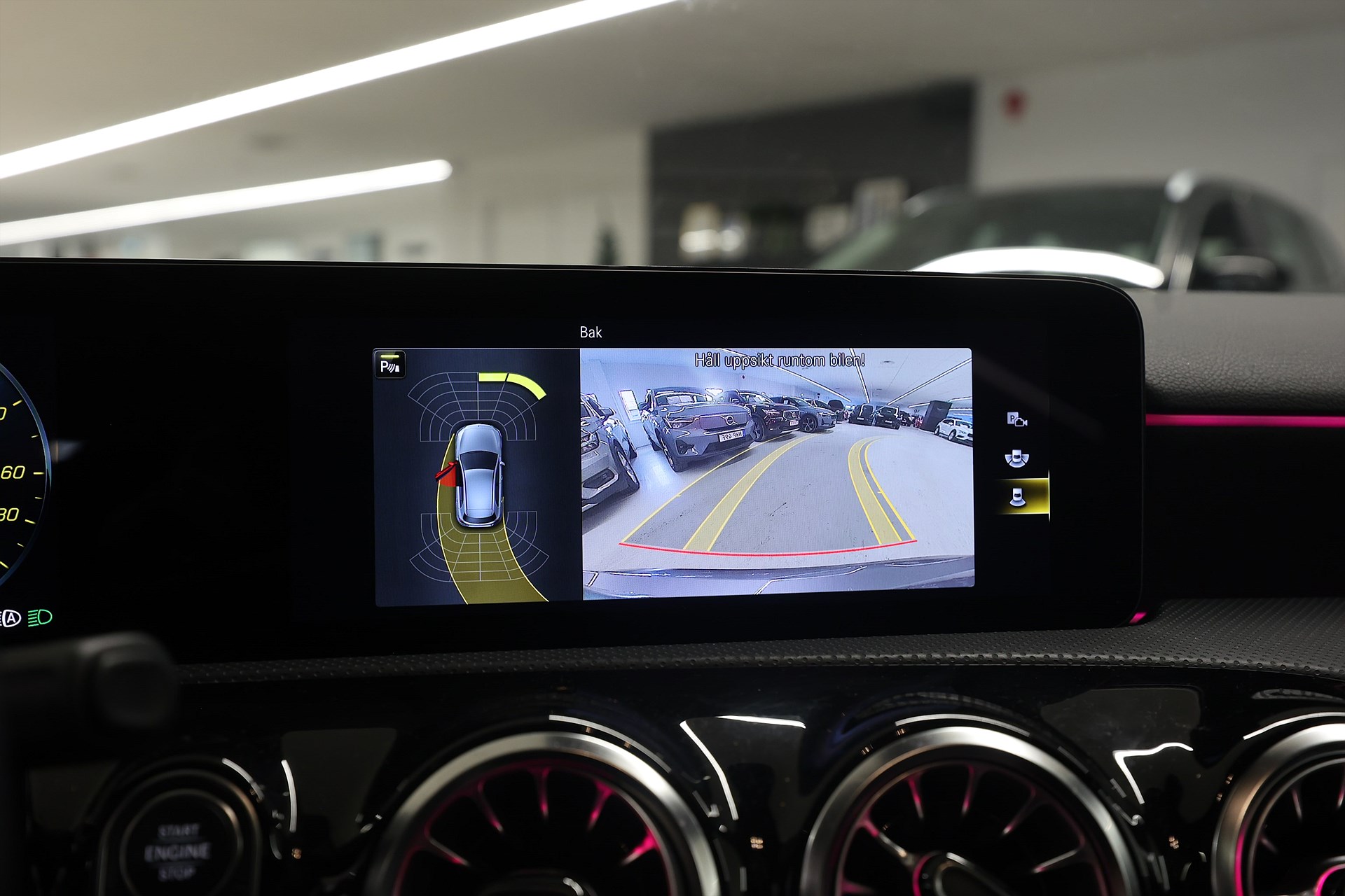 Mercedes-Benz A 250 e 218hk AMG Line Pano Värmare Keyless