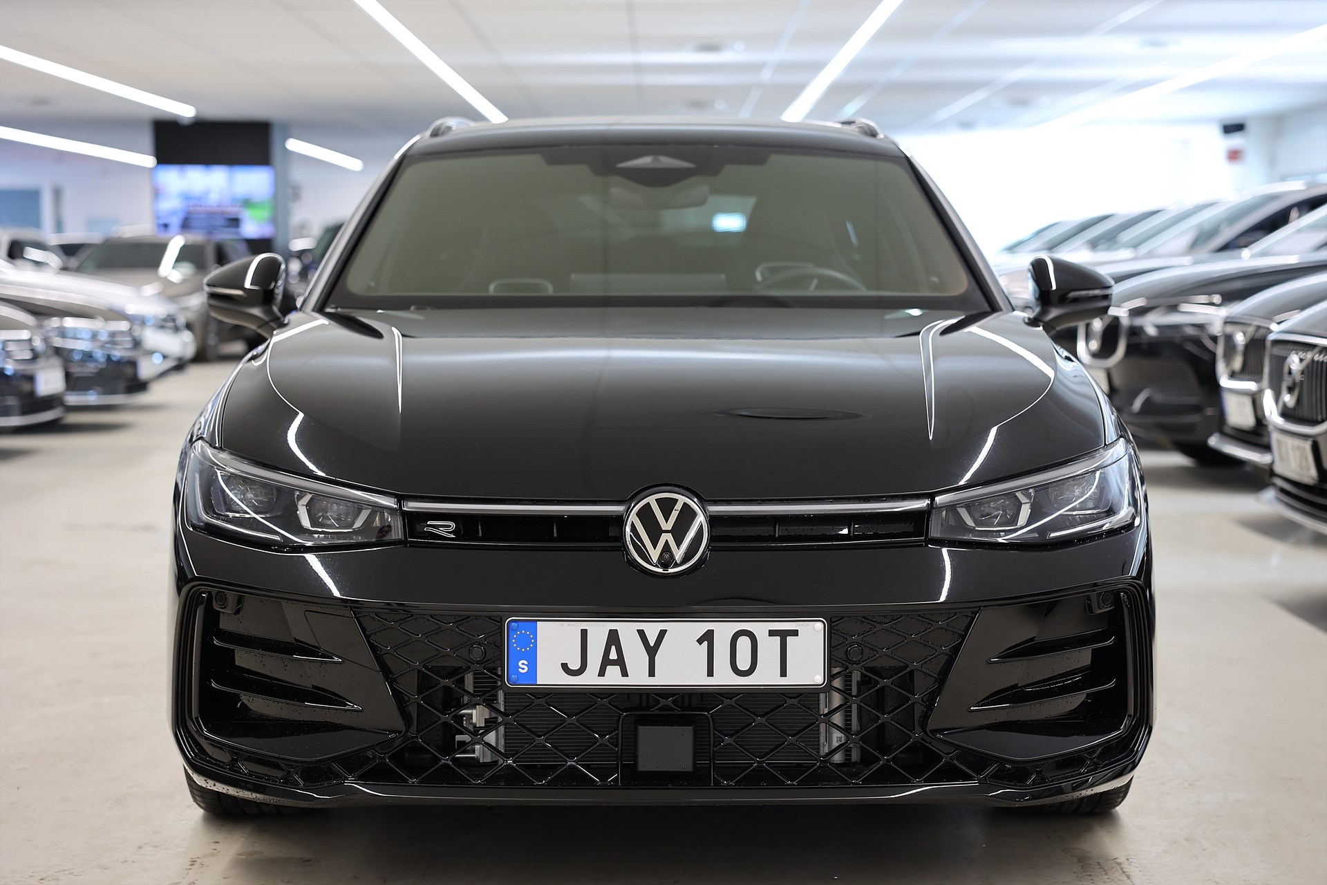 Volkswagen Passat 2.0 TDI 4M R Line 360-kam H/K Massage IQ Läder