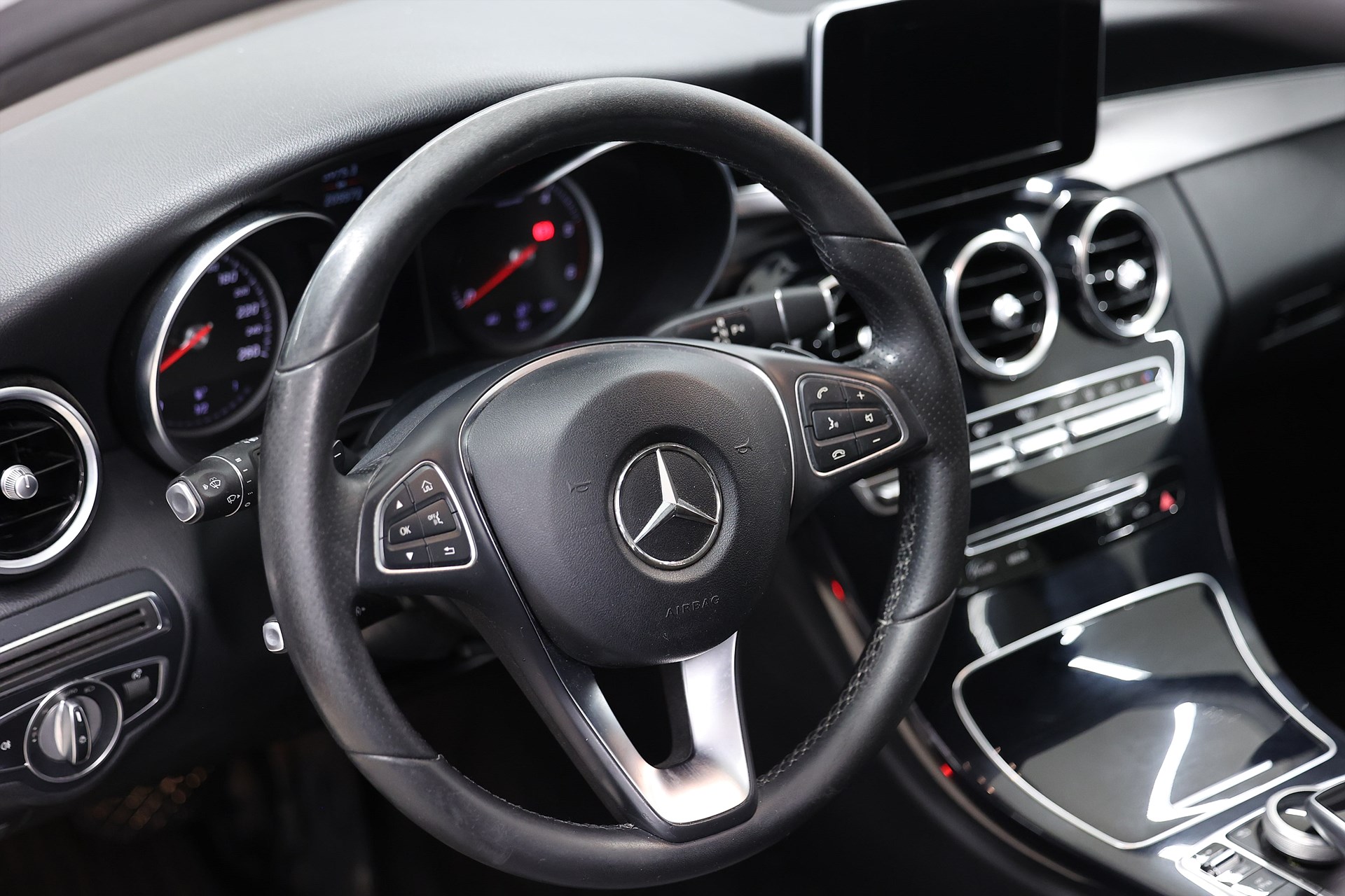 Mercedes-Benz C 220 D 4Matic AMG Line B-Kamera LED Navi